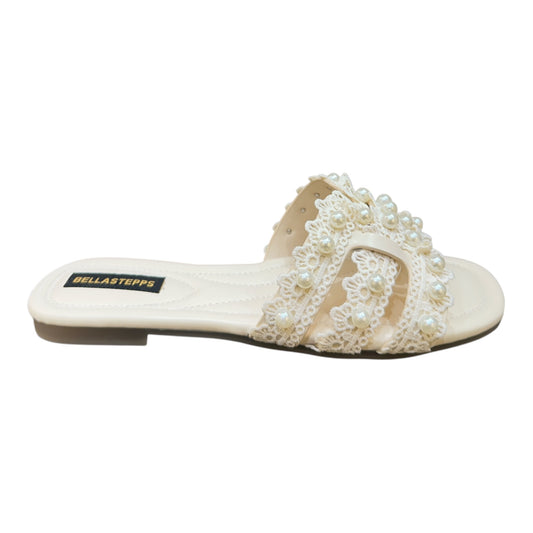 Pearl Lace Bliss Flats